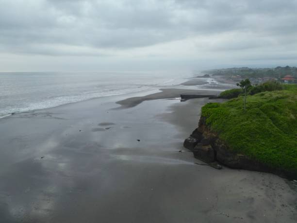 istock View of hills beside the seashore 1490835856
