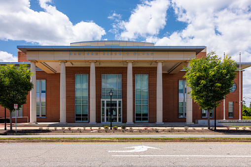 Hampton Courthouse municipal building with columns, main entrance and driveway in Downtown district, North King Street, Hampton, Virginia, USA