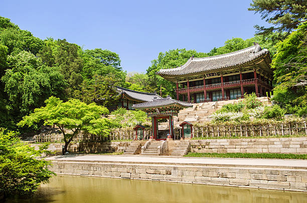 istock palace garden building seoul south korea 149089003