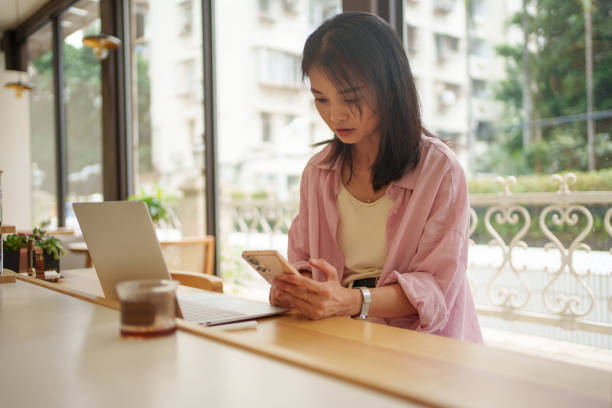 istock The time when a woman surfs the Internet in a cafe 1490900036