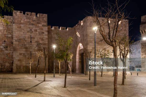 Jerusalems Jaffa Gate At Night Stock Photo - Download Image Now - Ancient, Color Image, Empty