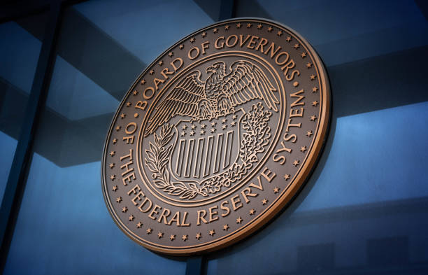 Seal of the United States Federal Reserve Board Seal of the Board of Governors of the United States Federal Reserve System. This version of the seal mostly dates from 1935. central bank stock pictures, royalty-free photos & images