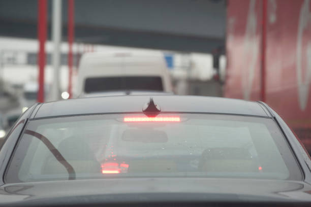 istock visibility and weather conditions in road traffic 1490953261