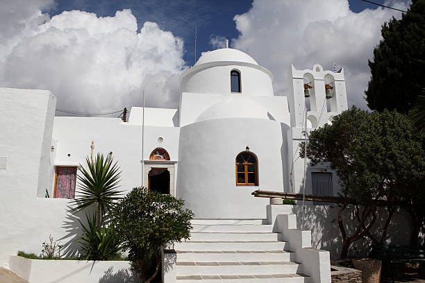 istock Church in Milos, Greece 149096669
