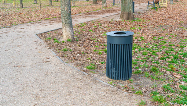 istock Modern Iron Garbage Bin, Black Trash Can, Metal Waste Bin for Mix Trash and Non Recyclable Waste 1490986034
