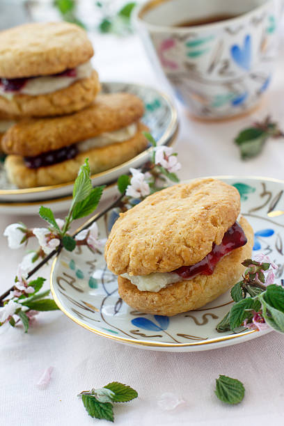 istock Berries jam and lime glaze cookies 149099772