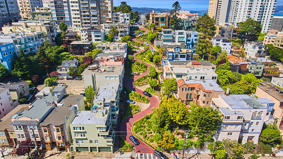 Image of San Francisco stunning wavy Lombard Street from above