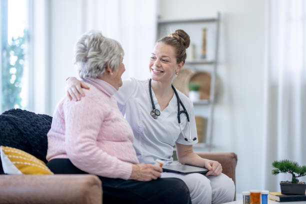 istock Senior Home Care Appointment 1491105327