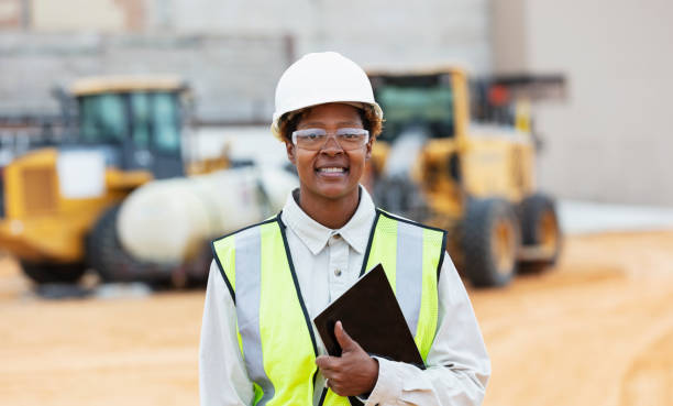 istock Female African-American construction worker at job site 1491120080