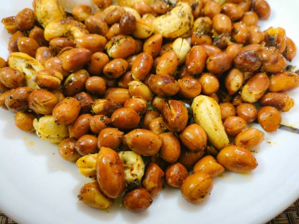 istock Peanut and cashew fry 1491128850