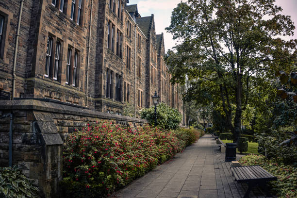 Pathways of Glasgow University - Scotland