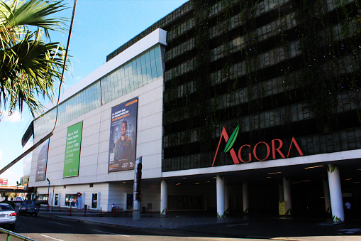 Ágora Mall is a Light-filled shopping center with chain retailers & indie boutiques, plus a cineplex & supermarket.