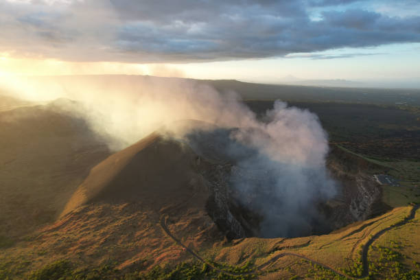 CO2 gas coming from volcano crater CO2 gas coming from volcano crater in Masaya Nicaragua national park masaya volcano stock pictures, royalty-free photos & images
