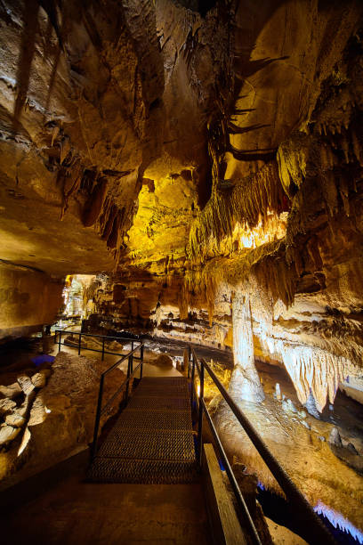 istock Vertical guided tour path through Indiana Kentucky midwest America cave with stalagmites and stalactites 1491323235