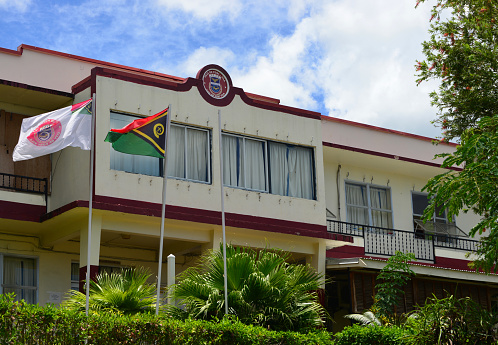 Port Vila, Efate Island, Vanuatu: Port Vila City Hall, the city is the capital of Shefa province and Vanuatu, and the economic and commercial centre of Vanuatu. In the 17th century , Portuguese seafarers were the first Europeans to come to the island. In the years that followed, a small settlement developed, which was simply referred to as the Vila (Portuguese for town).