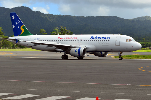 Port Vila, Vanuatu: Solomon Airlines Airbus A320-211 (registration H4-BUS, MSN 302), departing to Honiara - Bauerfield  / Port Vila International Airport (VLI).