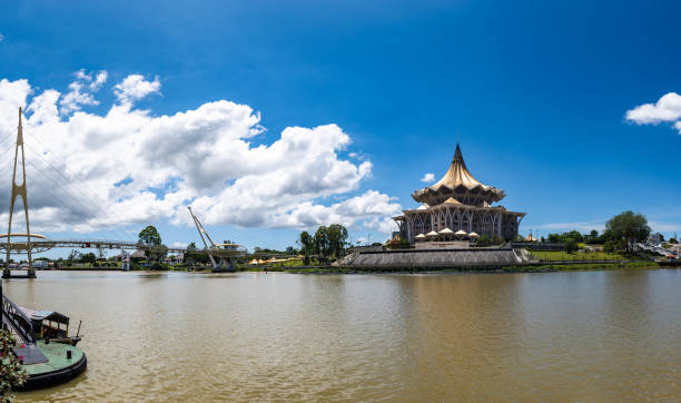 Kuching city waterfront view with river and landmarks in Sarawak, Malaysia Kuching city waterfront view with river and landmarks in Sarawak, Malaysia. kuching waterfront stock pictures, royalty-free photos & images