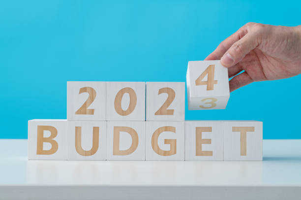 istock Number 2024 and word budget on block shape 1491417272
