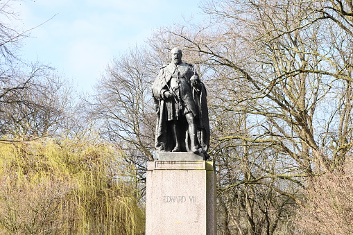 Statue of Edward VII at Whitworth Park
