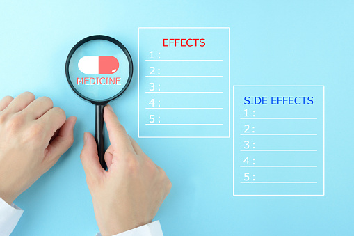 Comparison of effects and side effects for medicine images