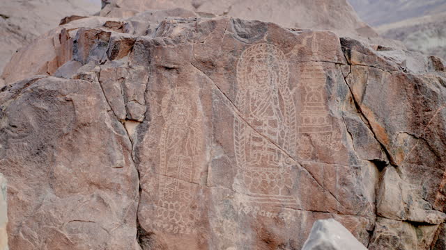 Thalpan Petroglyphs,  Pakistan is home to thousands of old rock carvings that may be found just off the main highway.