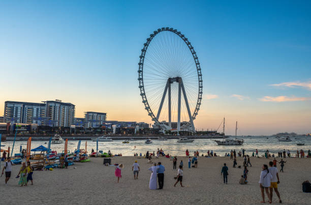 dubai, united arab emirates - april 4, 2023: dubai marina, a large residential and commercial development along the persian gulf at dubai, united arab emirates. - famous place dubai marina editorial united arab emirates imagens e fotografias de stock