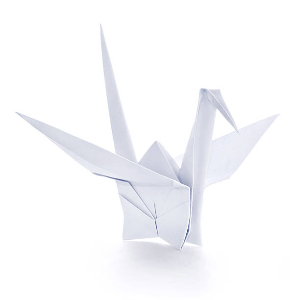 origami grou de papel dobrado - origami crane imagens e fotografias de stock
