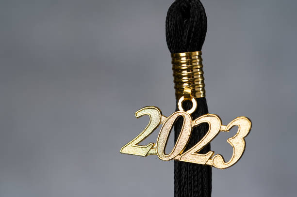 2023 czarno-złoty frędzel dyplomowy - chwost zdjęcia i obrazy z banku zdjęć