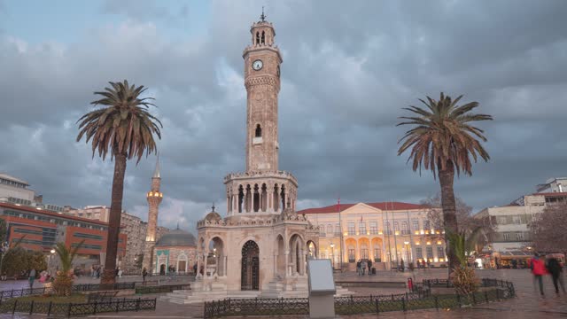 Timelapse of Izmir Clock Tower proudly showcases intricate Ottoman architecture, adorned with delicate turkish patterns and motifs.
