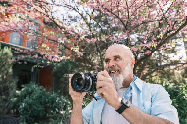 Senior man sightseeing the city