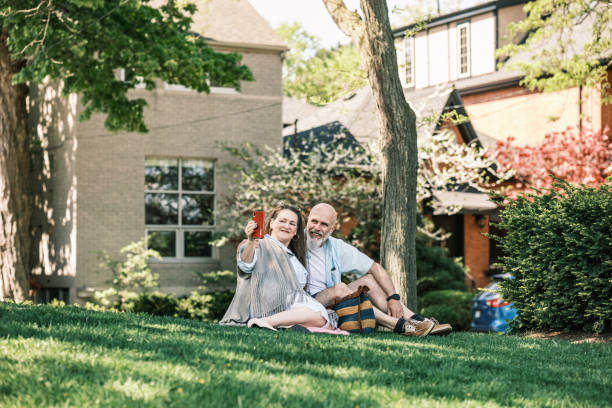 istock Senior  Couple taking a break from sightseeing  the city 1491571368