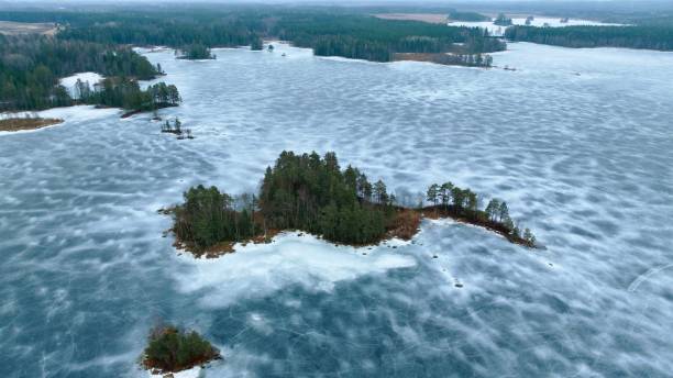 istock Island in Frozen Lake Norway 1491576140