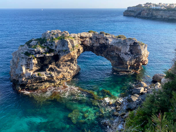 istock Natural rock arch Es Pontas in Majorca 1491621452