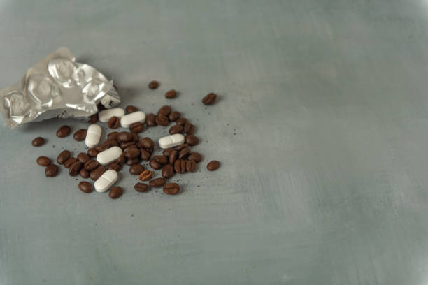 istock Coffee beans and drugs / medicine / vitamin 1491669599