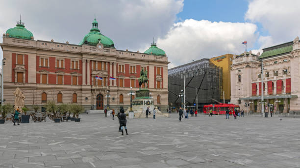 национальный музей белград сербия - national landmark editorial color image horizontal стоковые фото и изображения