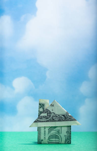 istock Origami Dollar House Vertical 1491827196