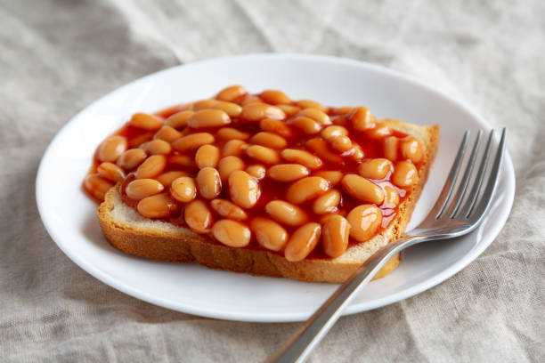 istock Delicious English Beans on Toast, side view. 1491873536