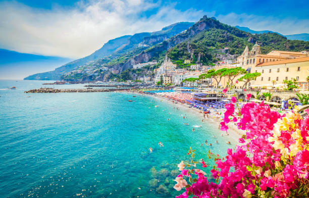 istock Amalfi coast, Italy 1491883140