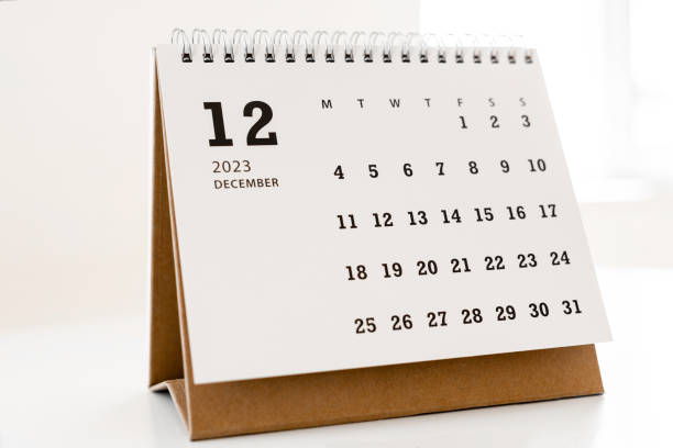 istock 2023 December monthly desktop calendar 1491887195