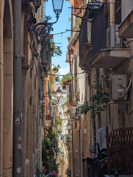 istock View down an old alley street 1491912808