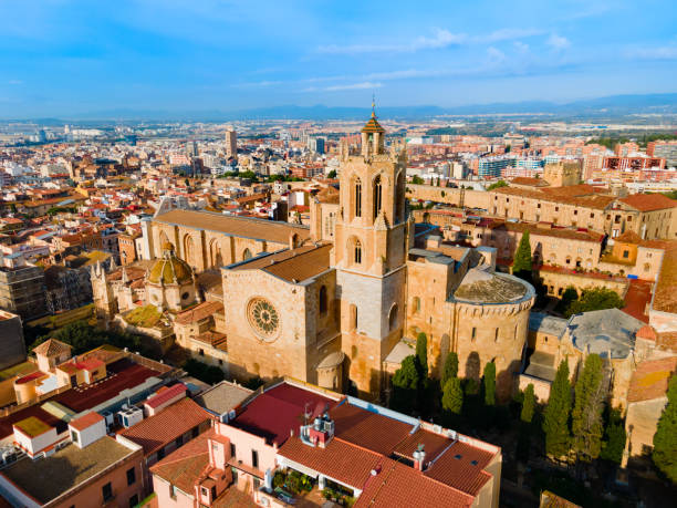 istock Cathedral of Tarragona aerial panoramic view 1491999760