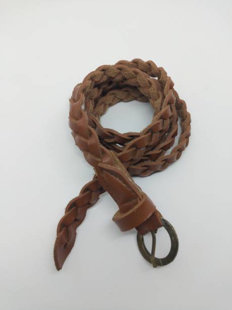 istock a fairly worn vintage women's belt 1492013776
