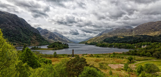 istock Glenfinnan Monument & Lock Shiel 1492021781