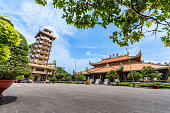 blick-auf-den-ben-duoc-tempel-den-cu-chi-tunnel-ho-chi-minh-stadt-das-historische-viertel.jpg?b=1&s=170x170&k=20&c=l5ZDUKeJTahKWJrF9hkMXuiZezL2pq4lEQ3T4L7EOz0=