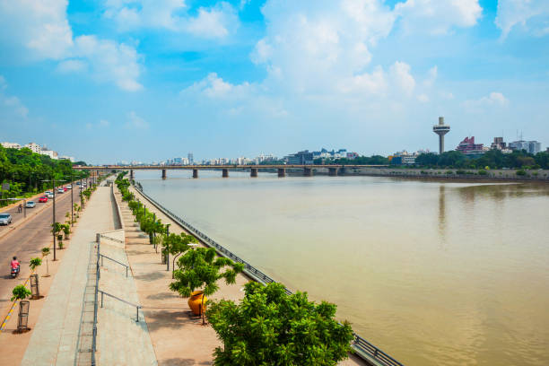istock Sabarmati riverfront aerial view, Ahmedabad 1492067759