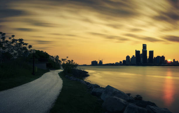 istock Detroit, Michigan - Skyline at Dusk 1492071687