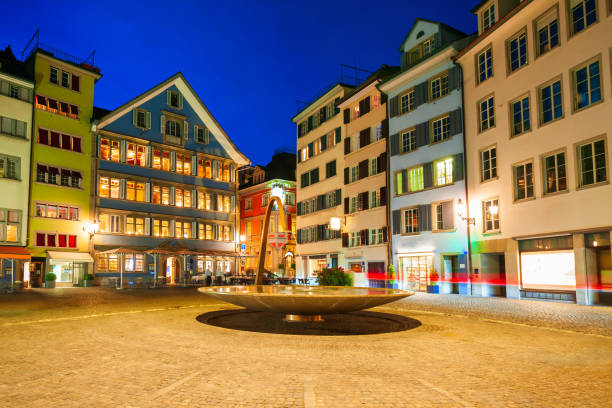 istock Munsterhof square in Zurich, Switzerland 1492095509