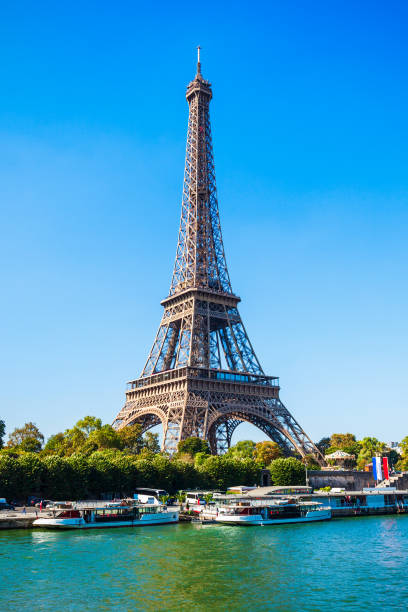 istock Eiffel Tower in Paris, France 1492100613