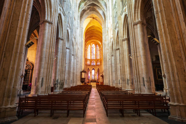istock Tours Cathedral interior view, France 1492100653