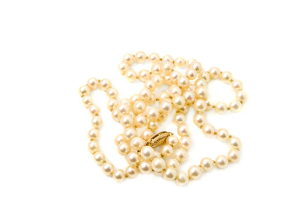 istock String of cultured saltwater pearls 149211089